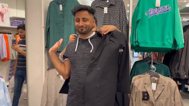 Cheap Shopping for Pakistan | Dubai Street Walk | captured by IPhone 14 pro max | result at night смотреть онлайн