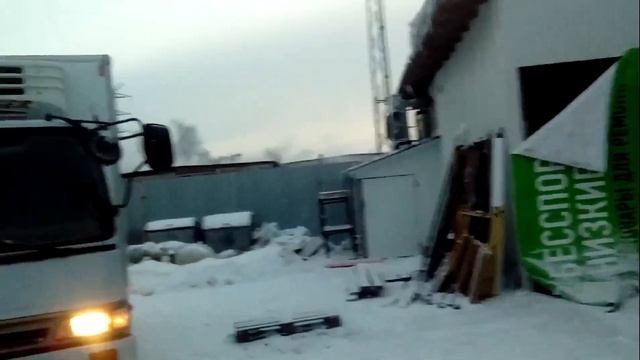 Пожар в хозкорпусе в Барнауле смотреть онлайн
