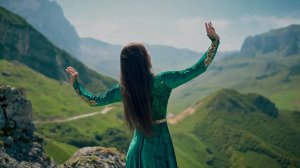 Элвин Хан - Лезгинкадал кьуьлзавай руш (лезгинская песня)