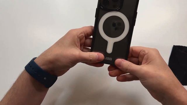 UAG Plyo MagSafe Case for iPhone 13 Pro Unboxing and Review смотреть онлайн