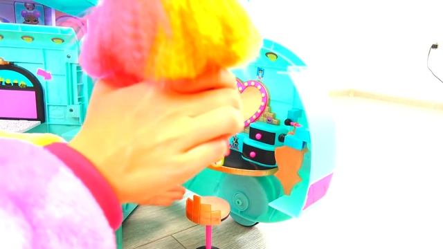 New compilation of videos for kids from Super Polina смотреть онлайн
