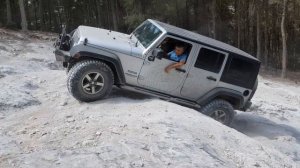 jeep wrangler rubicon 2.0l turbo offroad test