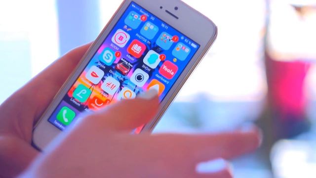 Что в моём айфоне? | What’s in my iPhone? смотреть онлайн