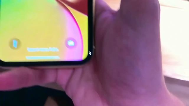 Ho comprato l’IPhone XR perché sono povero! | 949€ YELLOW смотреть онлайн