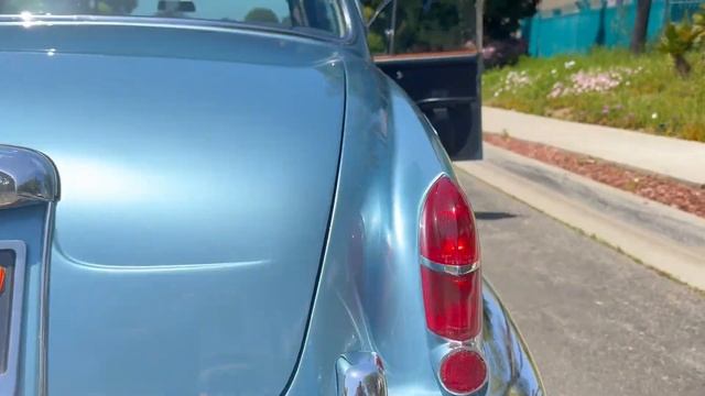 1967 Jaguar 420 Sedan - Engine Startup смотреть онлайн