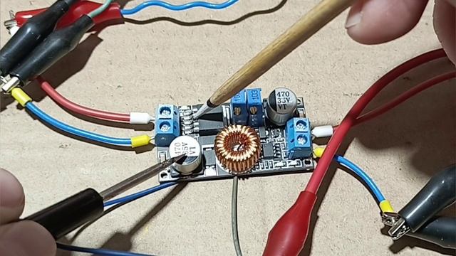 Принцип работы ПОНИЖАЮЩЕГО преобразователя постоянного напряжения (DC-DC) на примере XL4015E1.