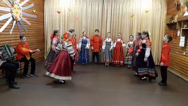 Фольклорный ансамбль 