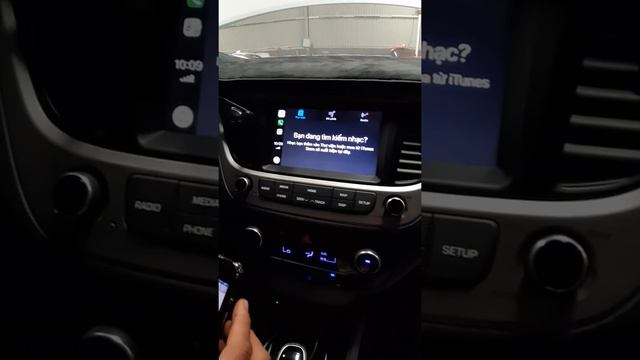 Hướng dẫn kết nối apple carplay trên đầu AVN của xe Hyundai Accent 2018 смотреть онлайн