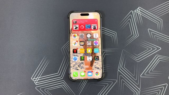 iOS 16.4 Beta 3 | Daily Driver Material....FINALLY | смотреть онлайн