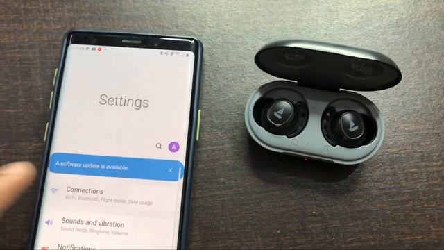 How to Check Battery Percentage in Bluetooth Earbuds | Earbuds ka Battery Percentage Kaise Dekhe смотреть онлайн