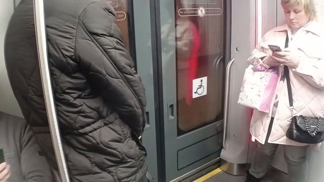 «Балтиец» без информатора и настроенного табло на линии. 06.04.2023 смотреть онлайн