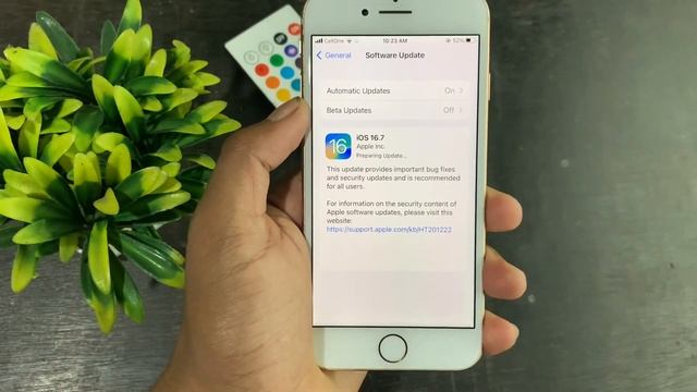 Fix iOS 16.7 & iOS 17 Stuck at Preparing update | Try this out смотреть онлайн