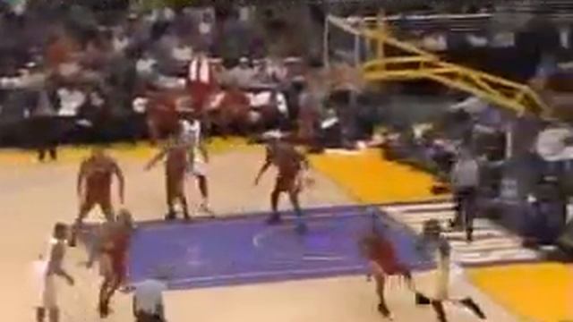 Tracy McGrady vs Kobe Bryant (T-Mac game winner!) PART2 смотреть онлайн