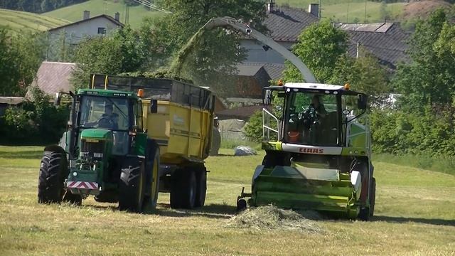 Senážování s Novým Claasem Jaguar 840 a 850 смотреть онлайн