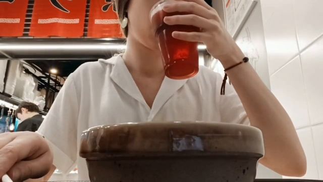 МОЕ МАЛЕНЬКОЕ ПУТЕШЕСТВИЕ смотреть онлайн