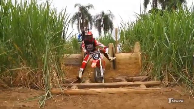 Red Bull Cross Choice - Veja mais na próxima TMoto, na Apple Store e Google Play! смотреть онлайн