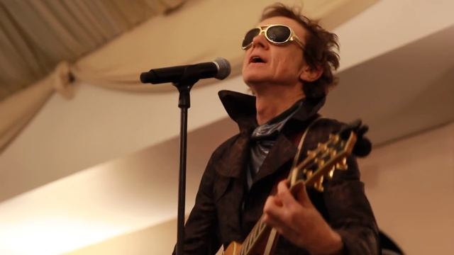 Gerard McMahon "Cry Little Sister" From the soundtrack to "The Lost Boys" Live 2016-03-12 смотреть онлайн