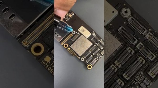 Replace NAND flash of iPhone 11 Pro Max