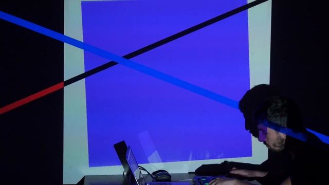 Live set test 01: LaunchkeyMini + Ableton + Resolume смотреть онлайн