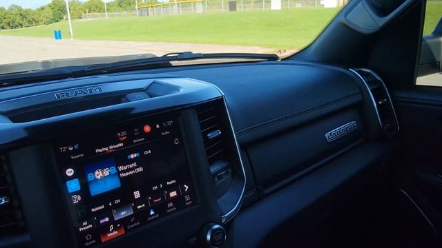The 2022 Ram 1500 Laramie is the Nicest Truck I've Ever Driven But the Deletion of Content is Nuts! смотреть онлайн