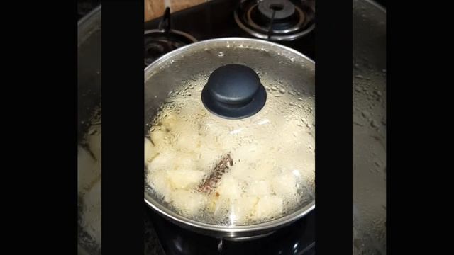 Stewed apples - super healthy and yummy. Vidhi Kapoor. смотреть онлайн
