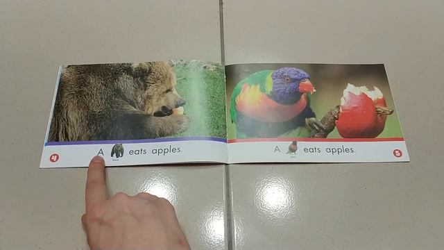 Crunch, Crunch, Apples for Lunch смотреть онлайн