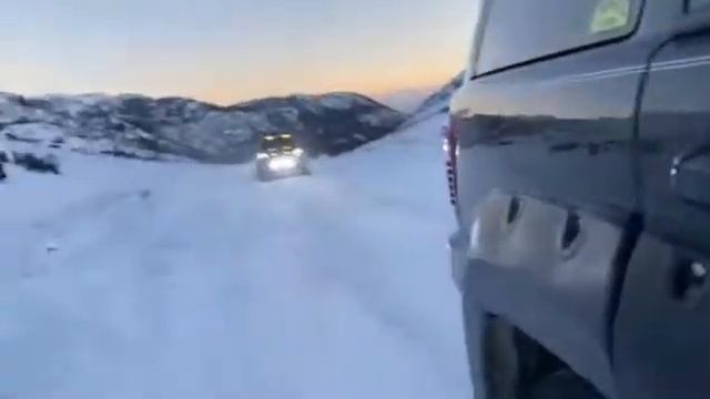 grand cherokee wj 4.7 snow 4x4 test race nissan navara np300 2020 смотреть онлайн