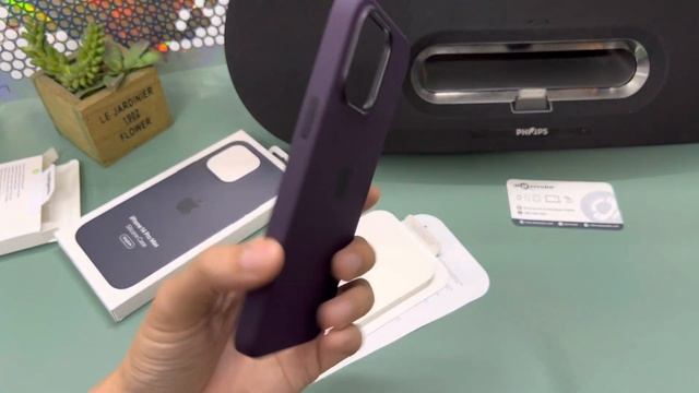 Trên tay ốp Silicone MagSafe iPhone 14 Pro Max Elderberry Replica cực đẹp смотреть онлайн