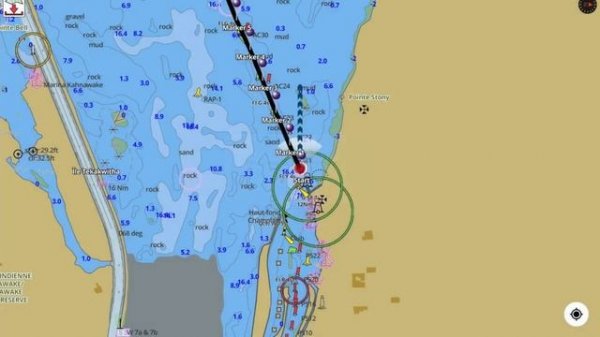 i-Boating : GPS Features (Auto Follow, Record, Route Assistance, Goto WayPoint)