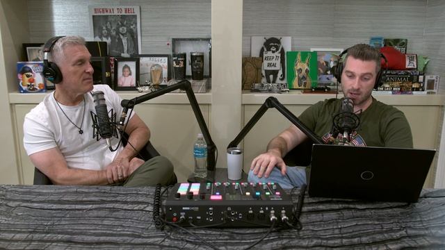 Ep 179 - Woke Airplanes смотреть онлайн
