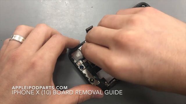 How To Remove The Logic Board In An Apple iPhone (X) 10 - Do It Yourself смотреть онлайн