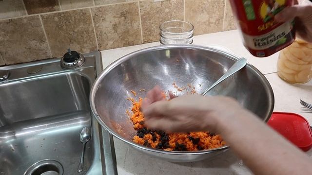 Carrot Salad | Shelf Stable Pantry | Food Storage Recipes смотреть онлайн