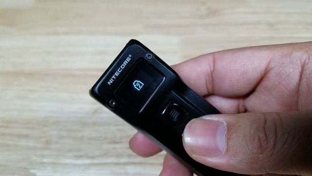 THE BEST MOST COMPACT 4000 LUMENS FLASHLIGHT NITECORE T4K REVIEW