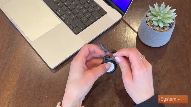 Apple AirTag + Belkin case смотреть онлайн
