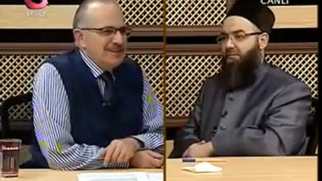 Futbol İzlemek veya Oynamak Caiz Mi смотреть онлайн