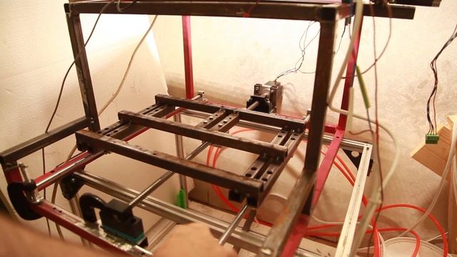 Шпиндельный ЧПУ своими руками. Тестовый запуск оси X с установленной ШВП смотреть онлайн