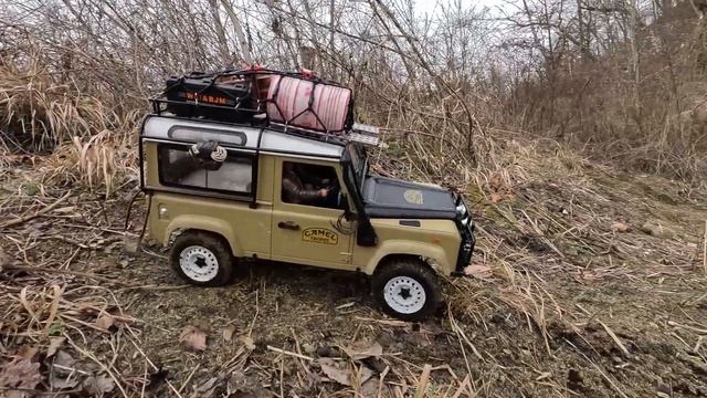 1/10 Scale RC Crawler Land Rover D90 Camel Trophy, Adventure on Sandy Terrain. смотреть онлайн