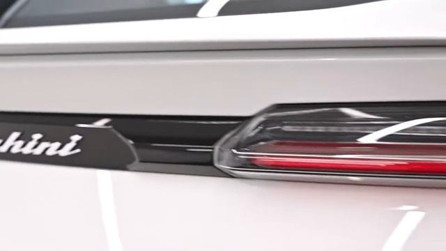 LAMBORGHINI URUS 4.0 смотреть онлайн