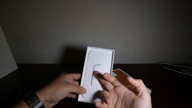 Apple Leather Case for the Iphone 12 Pro Max Unboxing! смотреть онлайн