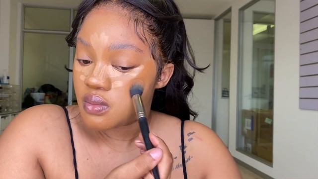 Foundation Friday : using a foundation that I have neglected | beginner friendly | nyx born to glow смотреть онлайн