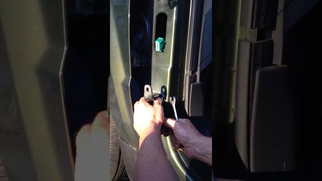 Jeep Patriot door hinge смотреть онлайн