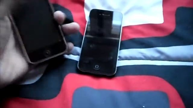 iPhone 3GS/iPhone 4 Christmas Giveaway! hosted by pixietuts смотреть онлайн