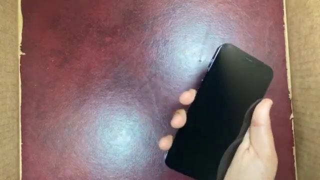 iPhone 12 pro and silicone case unboxing [Christmas Edition] смотреть онлайн