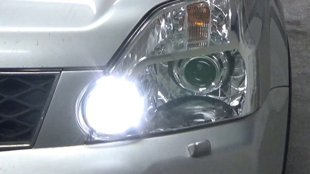 Улучшение света на Nissan X-Trail II. BI LED Hella 3r led смотреть онлайн