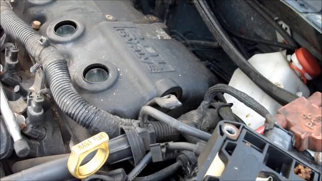2000 Dodge Neon 2.0L Coil Pack and Valve Cover Removal Part 2 смотреть онлайн