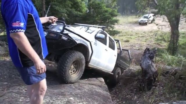 Toyota Hilux sr5 3.0 d4d vigo 2011 turbo diesel 4x4 River run Offroad action modified 4wd vehicles смотреть онлайн