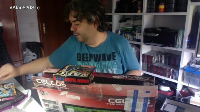 Unboxing: Atari 520STe | 30-10-14 смотреть онлайн