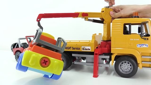 Big Toy Trucks For Kids. Bruder Tow Truck & Jeep.