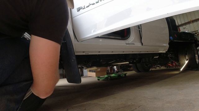 Ram 5500 flat bed install part 2. Spare tire смотреть онлайн