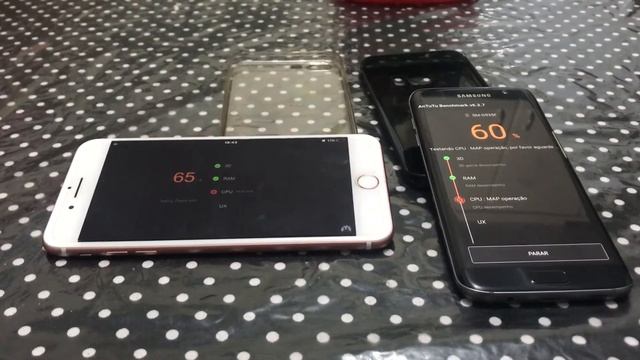 Teste antutu s7 Edge x iPhone 7 Plus(IOS 11 beta) смотреть онлайн